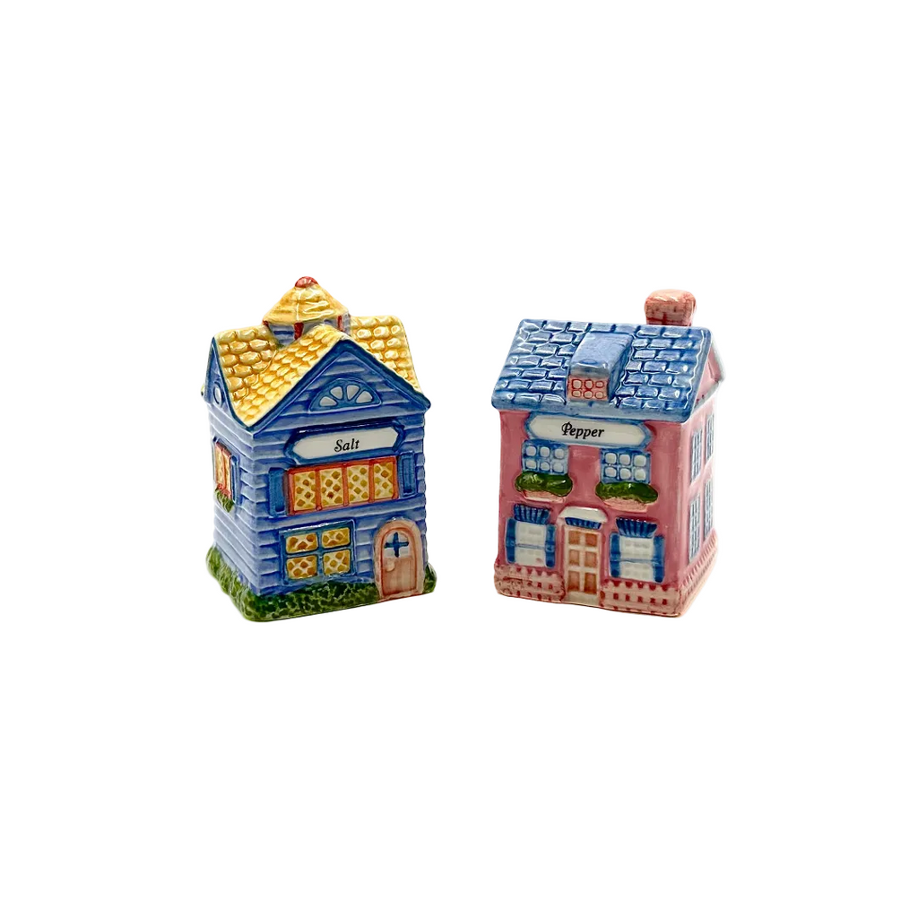 Avon Cottage Collection Salt & Pepper Shakers