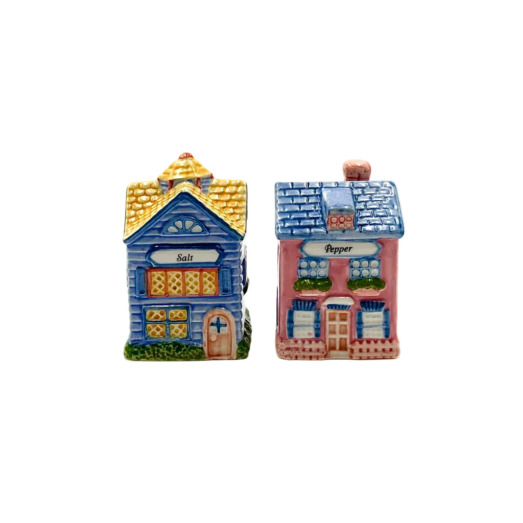 Avon Cottage Collection Salt & Pepper Shakers
