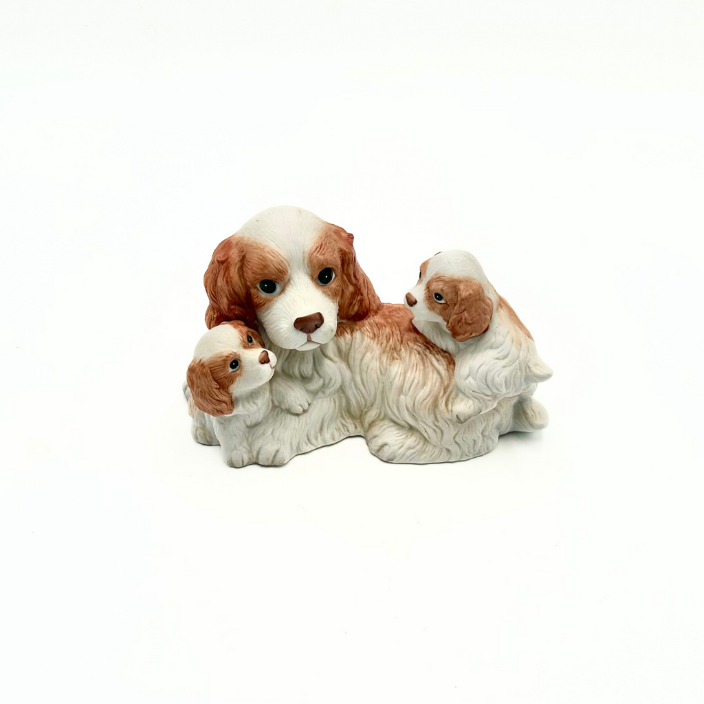 Homco Spaniel with Two Puppies Figurine