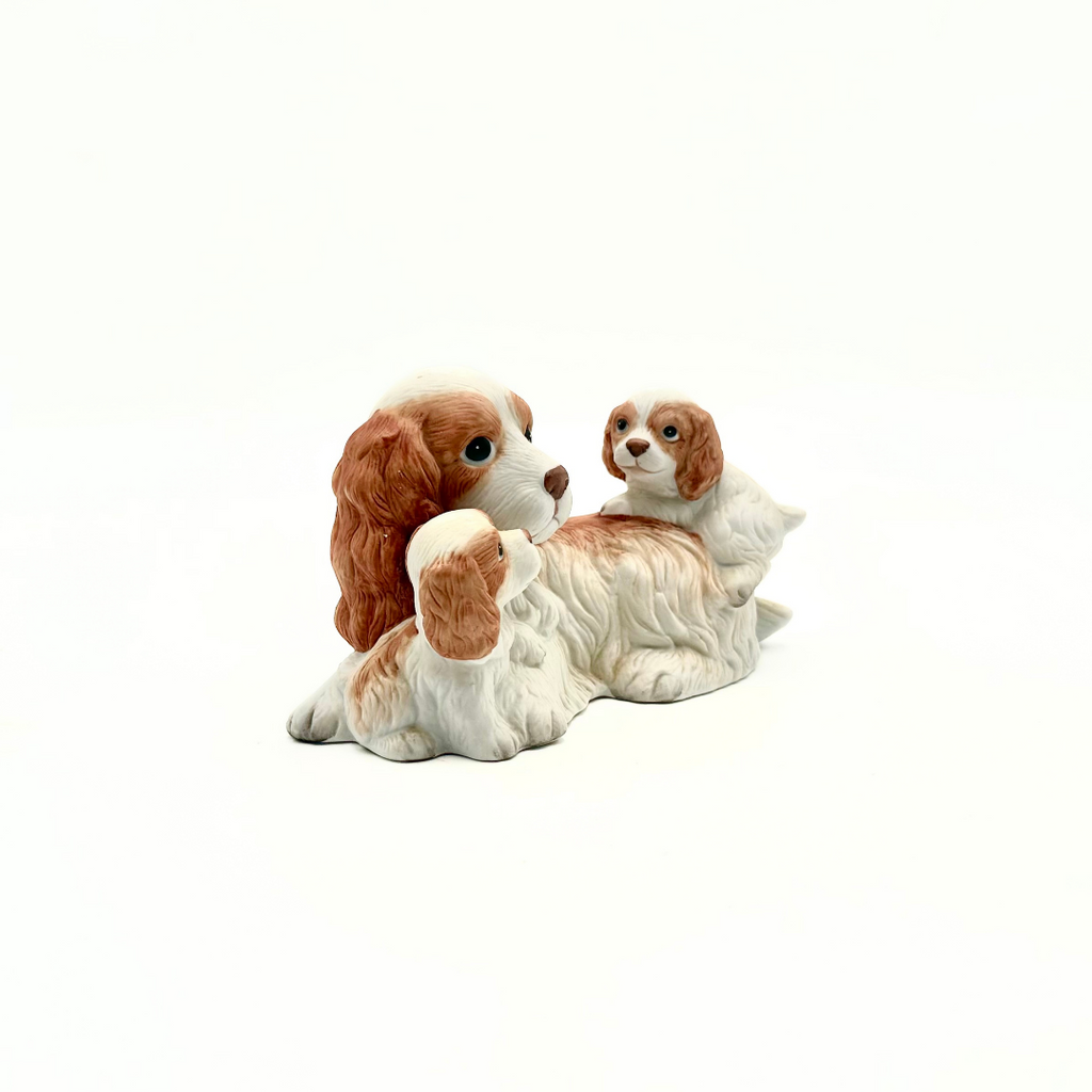 Homco Spaniel with Two Puppies Figurine