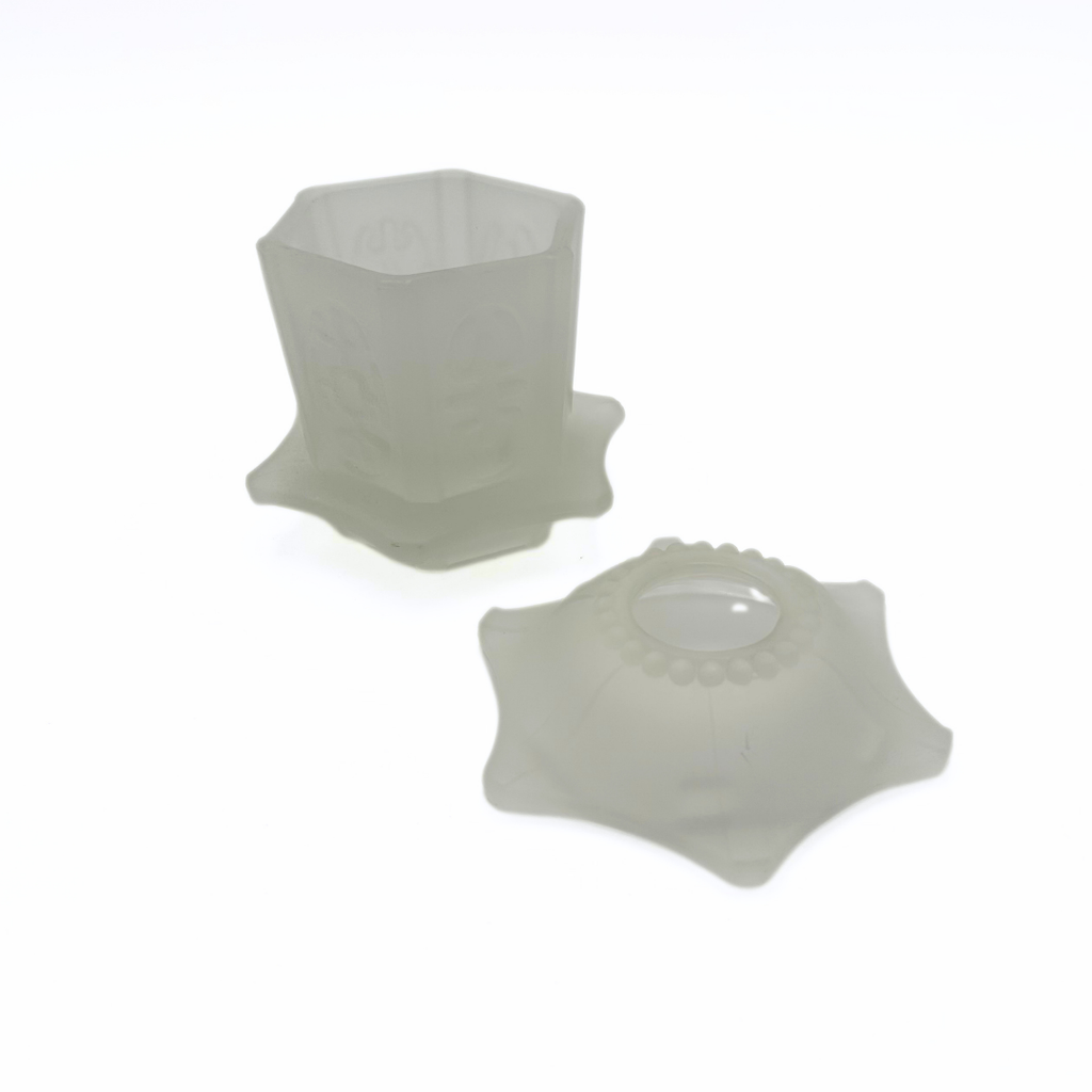 Homco White Satin Glass Pagoda Fairy Lamp