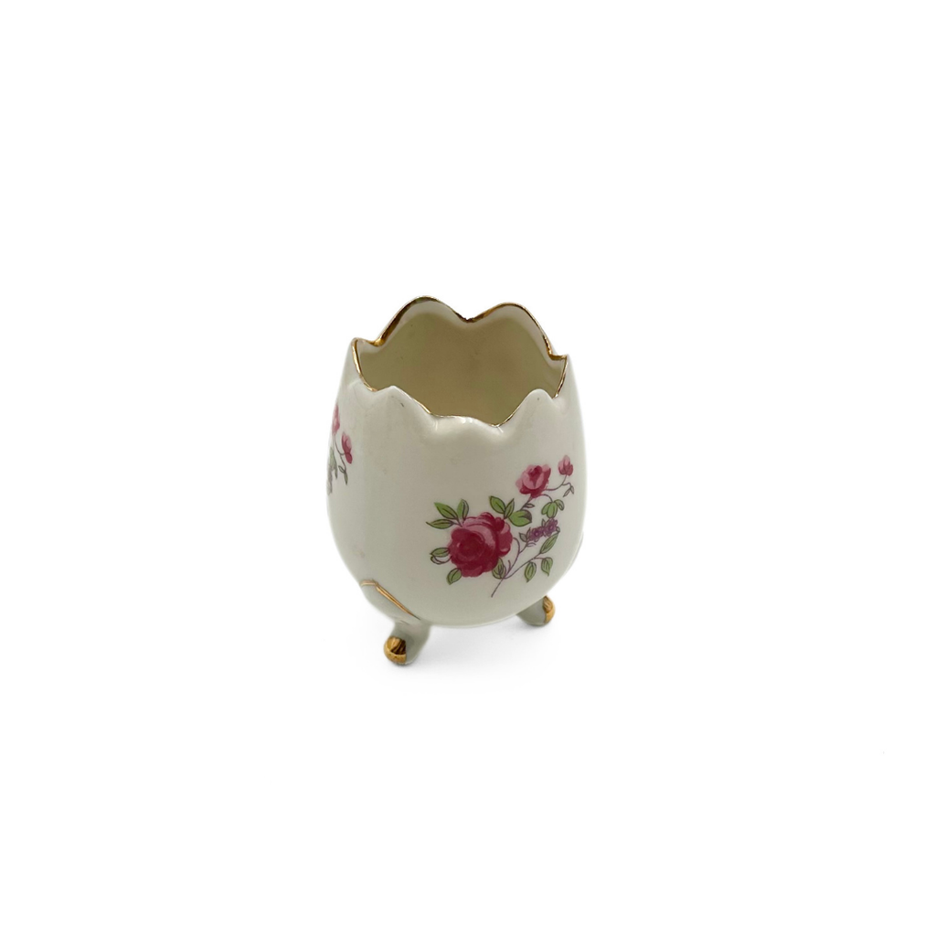 Porcelain Footed Cracked Egg Vase