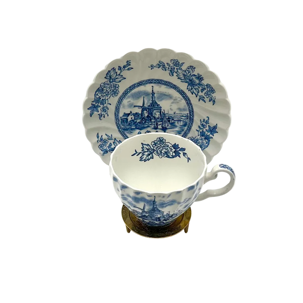 Johnson Bros "Tulip Time" Blue & White Teacup & Saucer