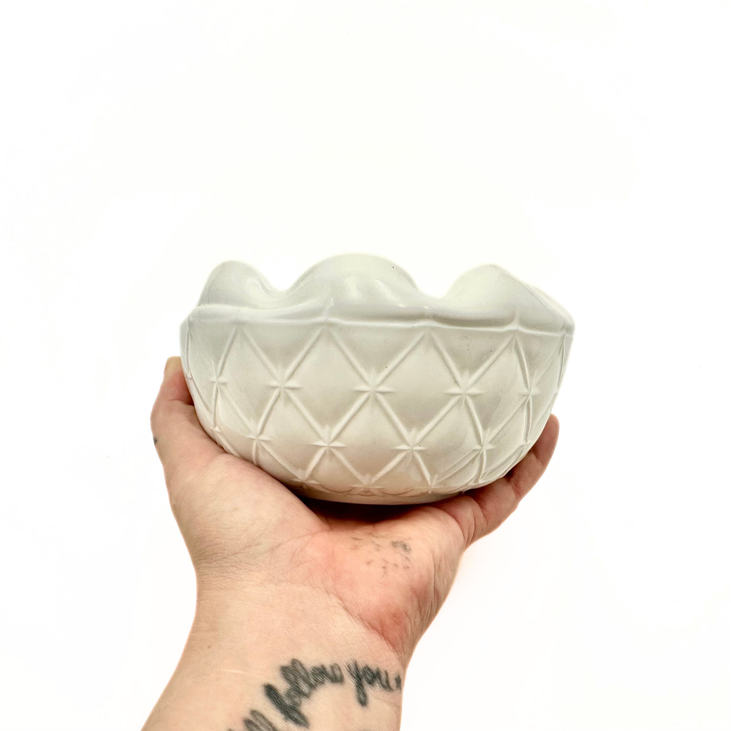 Indiana Glass Milk Glass Duette Pattern Ruffled Rose Bowl Candy Dish
