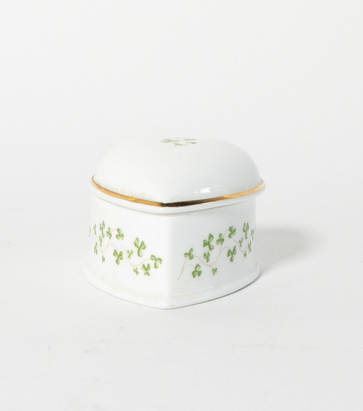 Vintage Royal Tara Ireland Heart Trinket Box Shamrock Porcelain