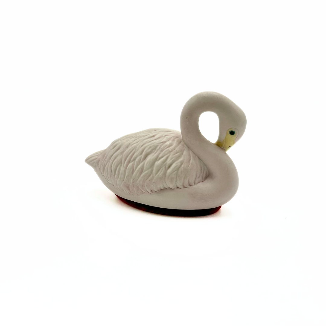 Jasco Ceramic Flamingo Lint Brush