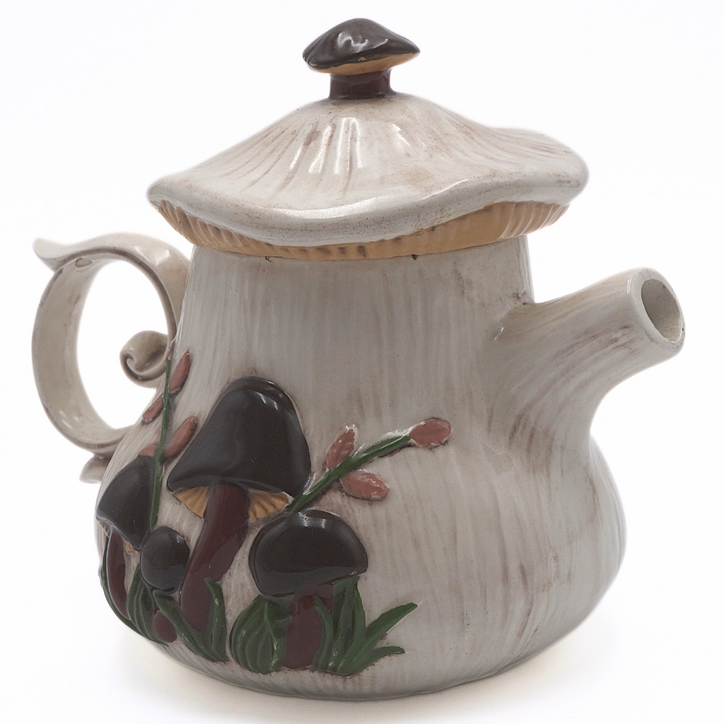 Arnel 1970s Mushroom Teapot and Creamer Set