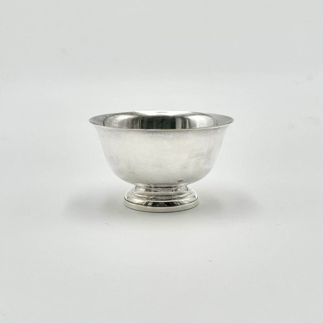 WM A Rogers Paul Revere Reproduction Silverplate Footed Bowl