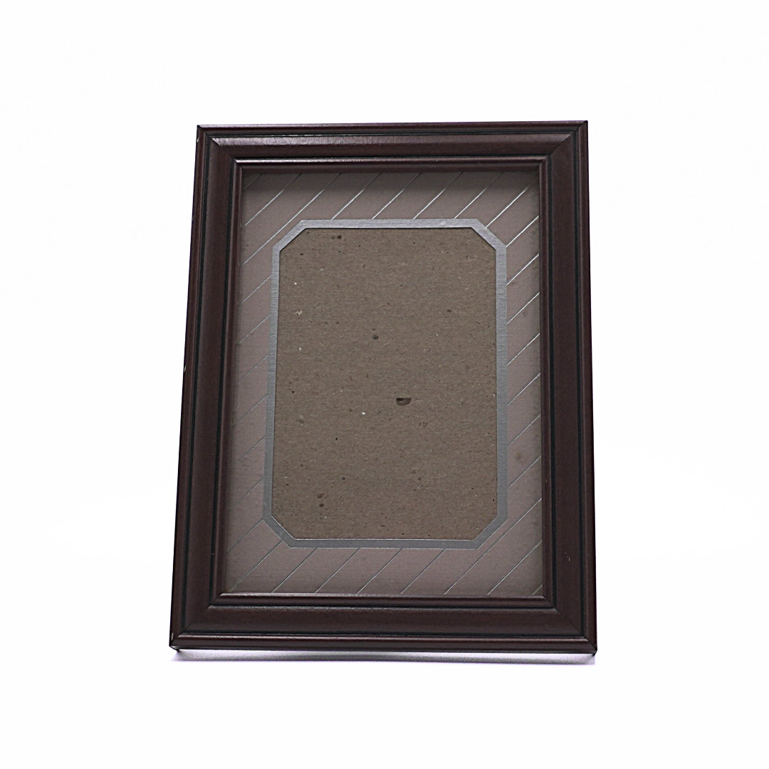 Classic Dark Wood Tabletop Picture Frame
