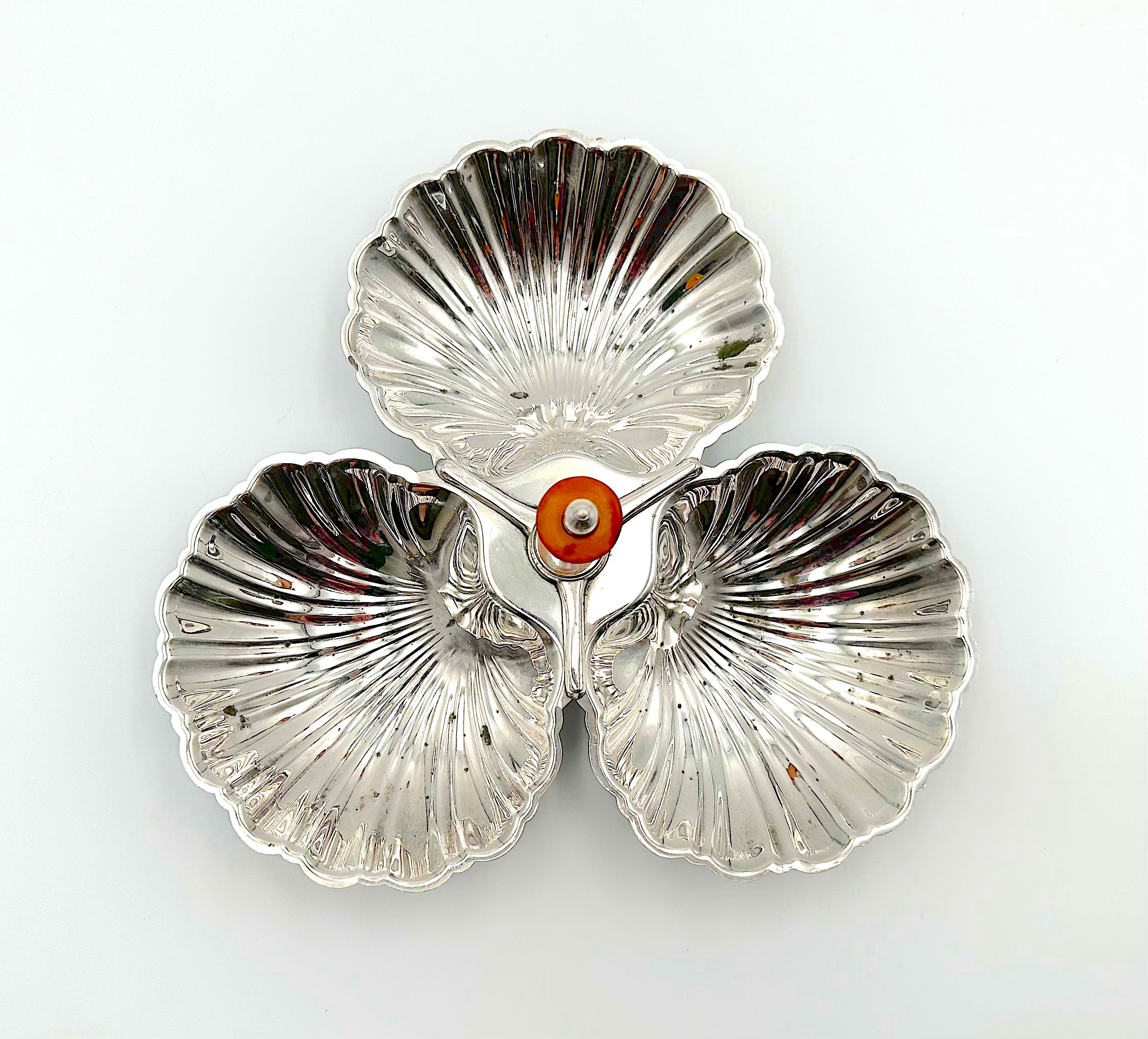 International Silverplate Divided Seashell Serving Dish