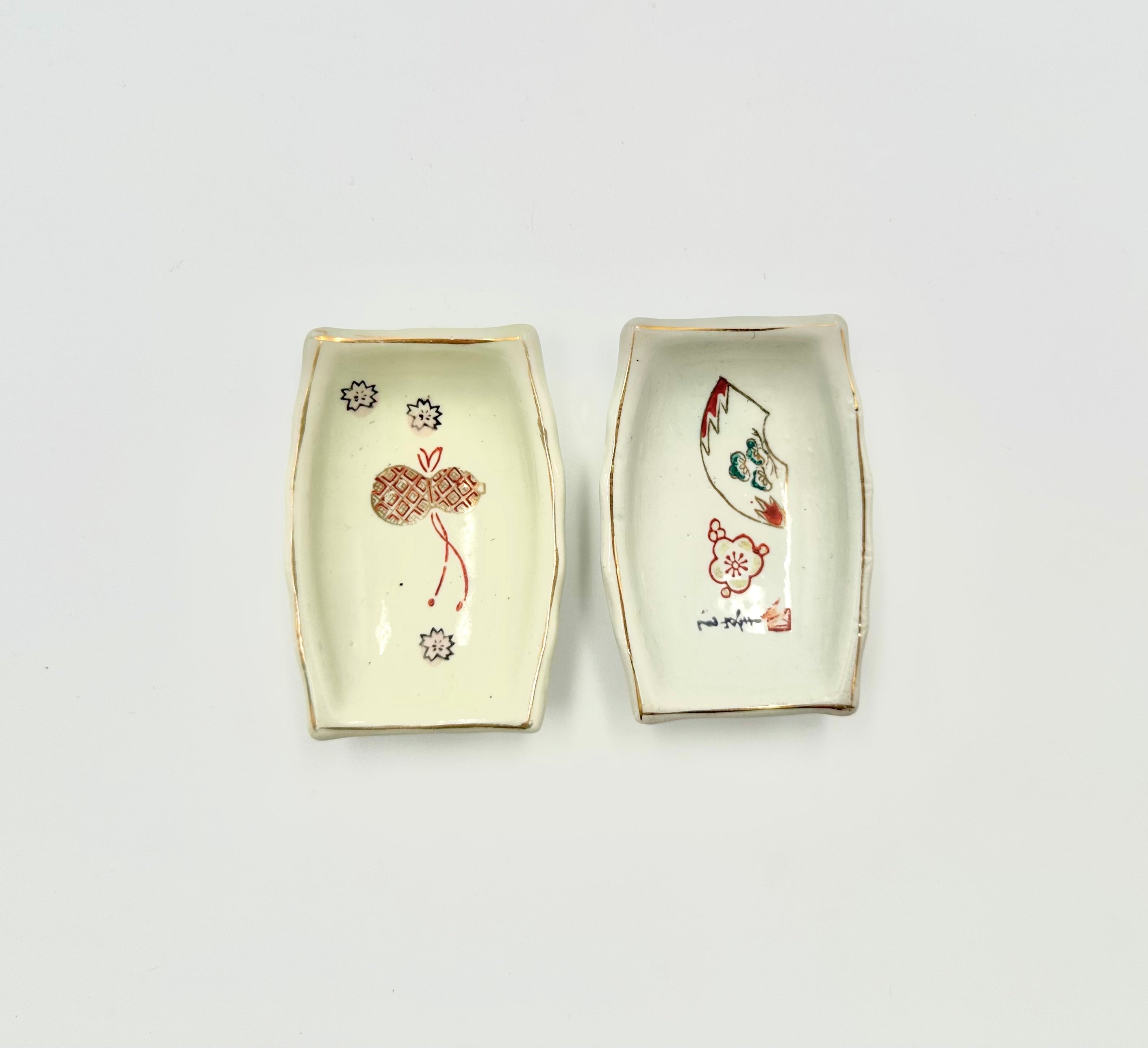 Japanese Porcelain Sauce Dishes Set