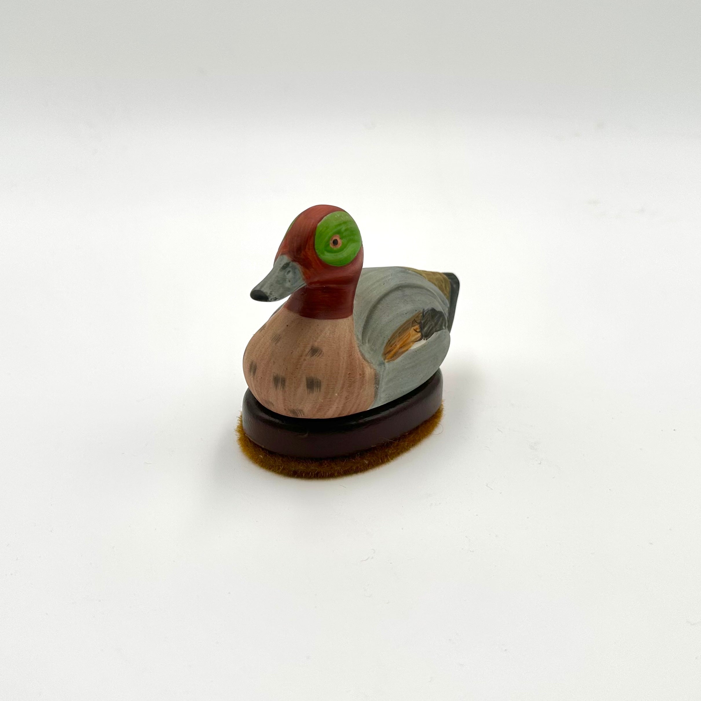 Jasco Ceramic Duck Lint Brush