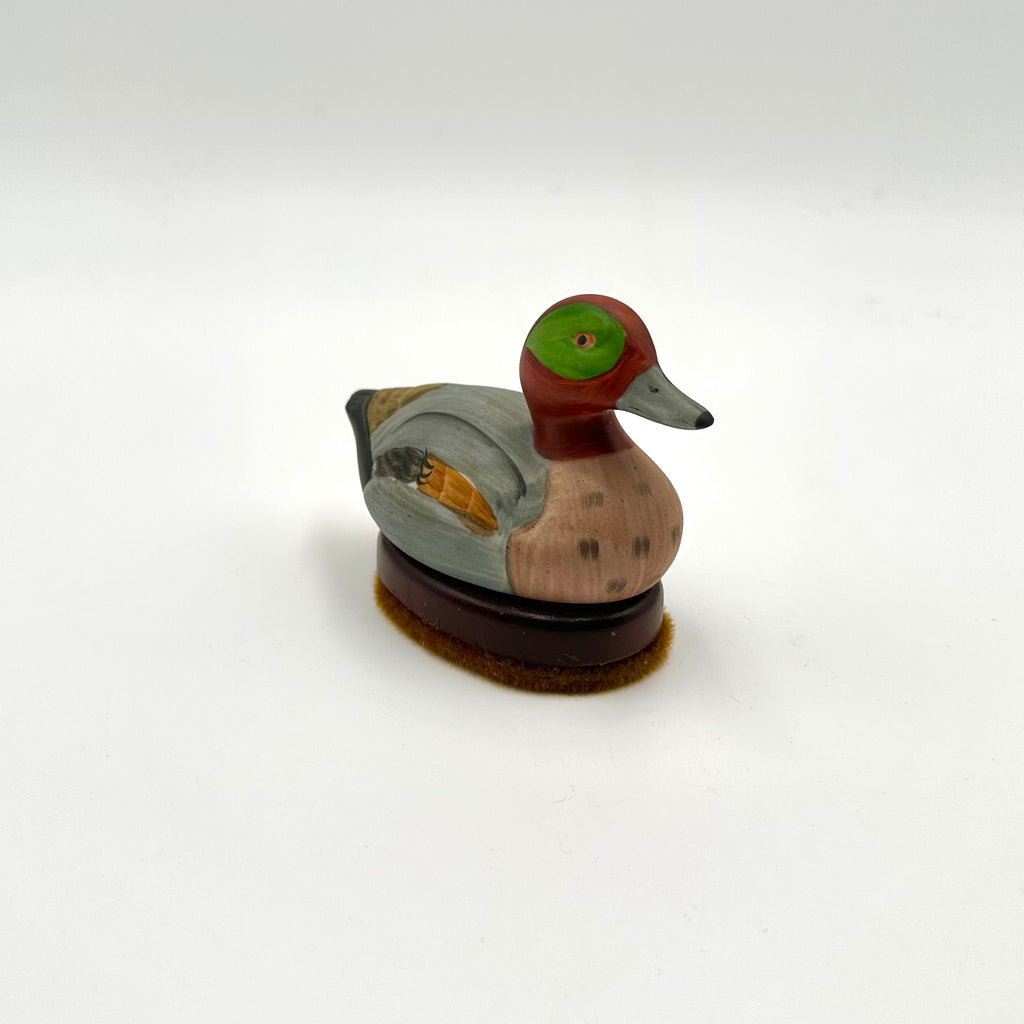 Jasco Ceramic Duck Lint Brush