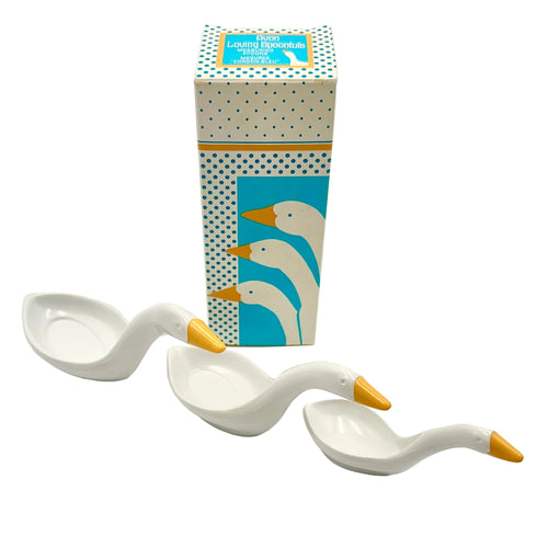 Avon Loving Spoonfuls Goose Measuring Spoons Set