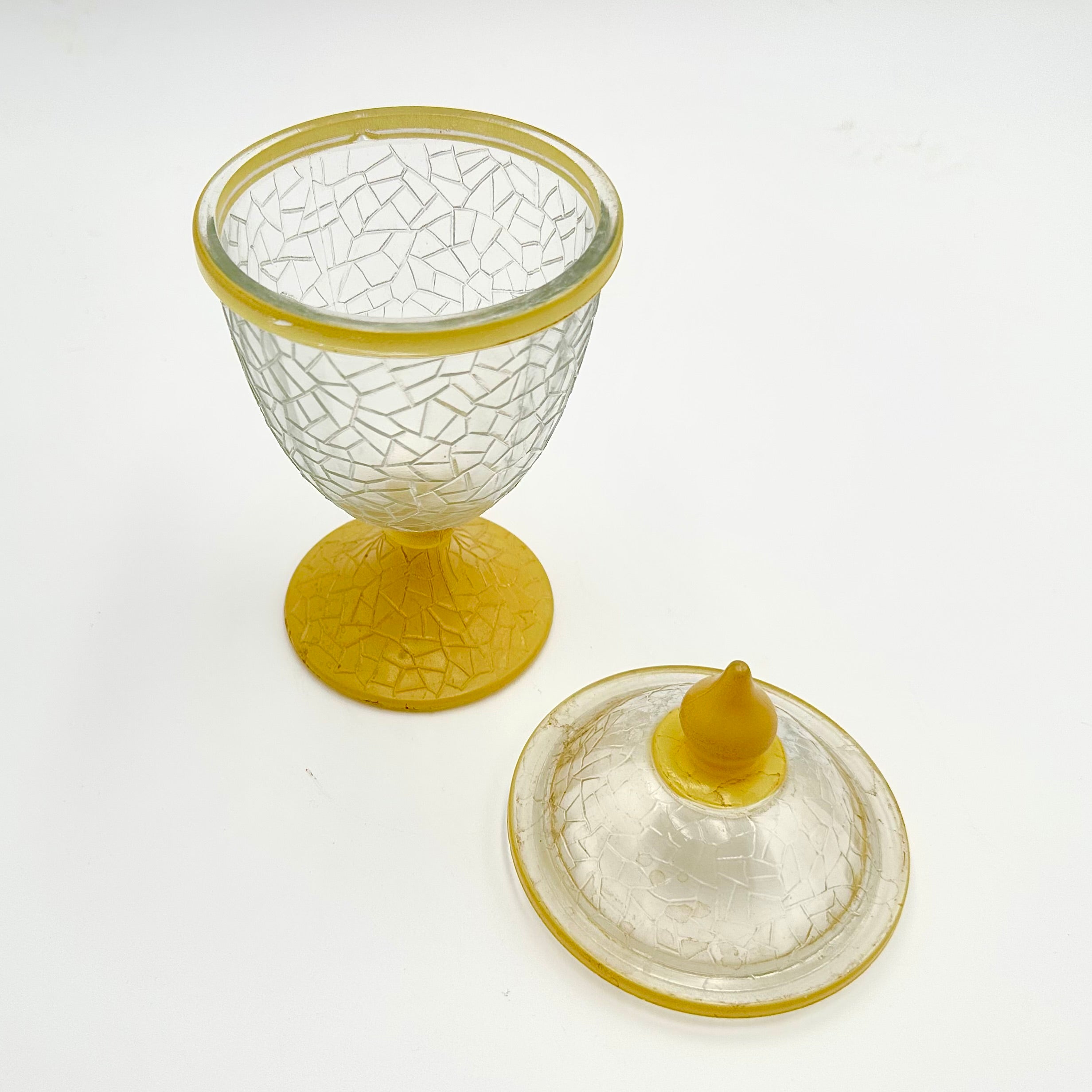 McKee Innovation 88-1 Crackle Glass Candy Jar