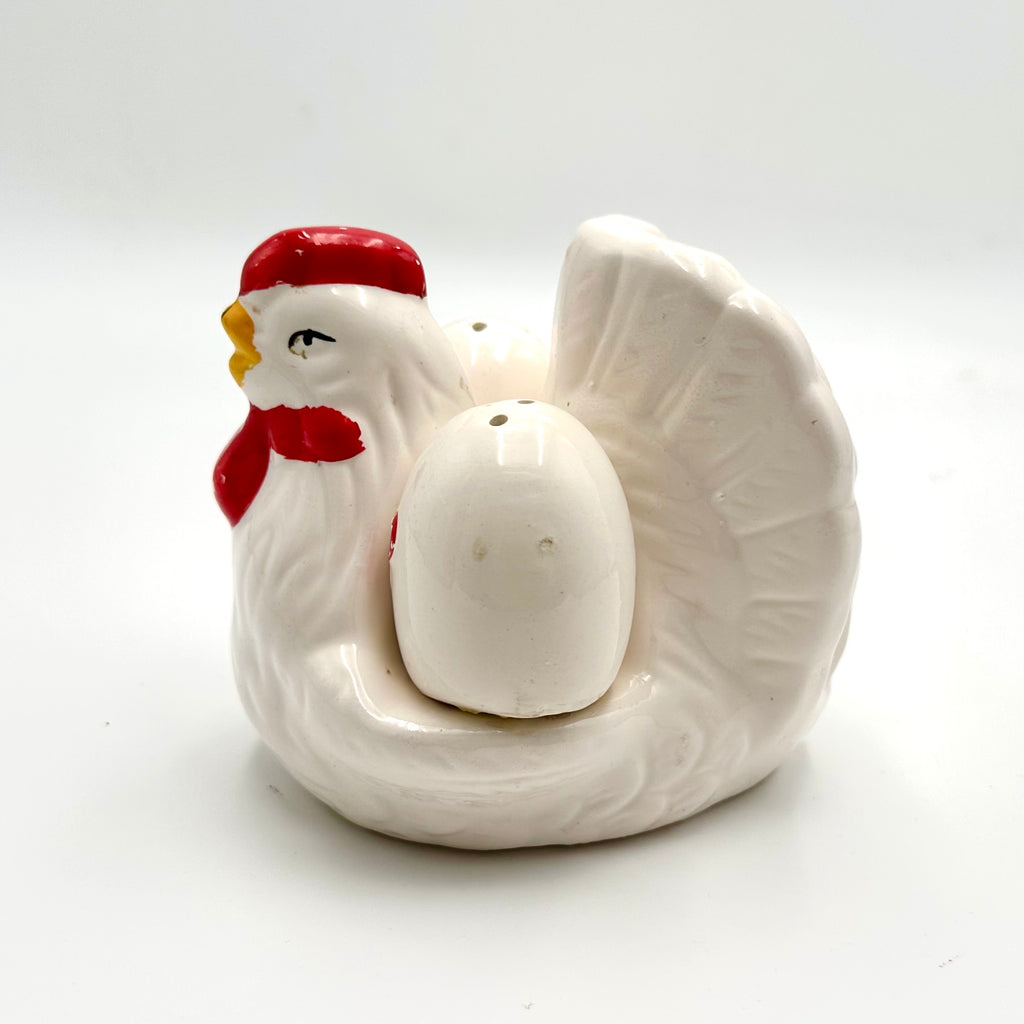 Vintage Ceramic Hen Napkin Holder Egg Salt Pepper Shaker Set