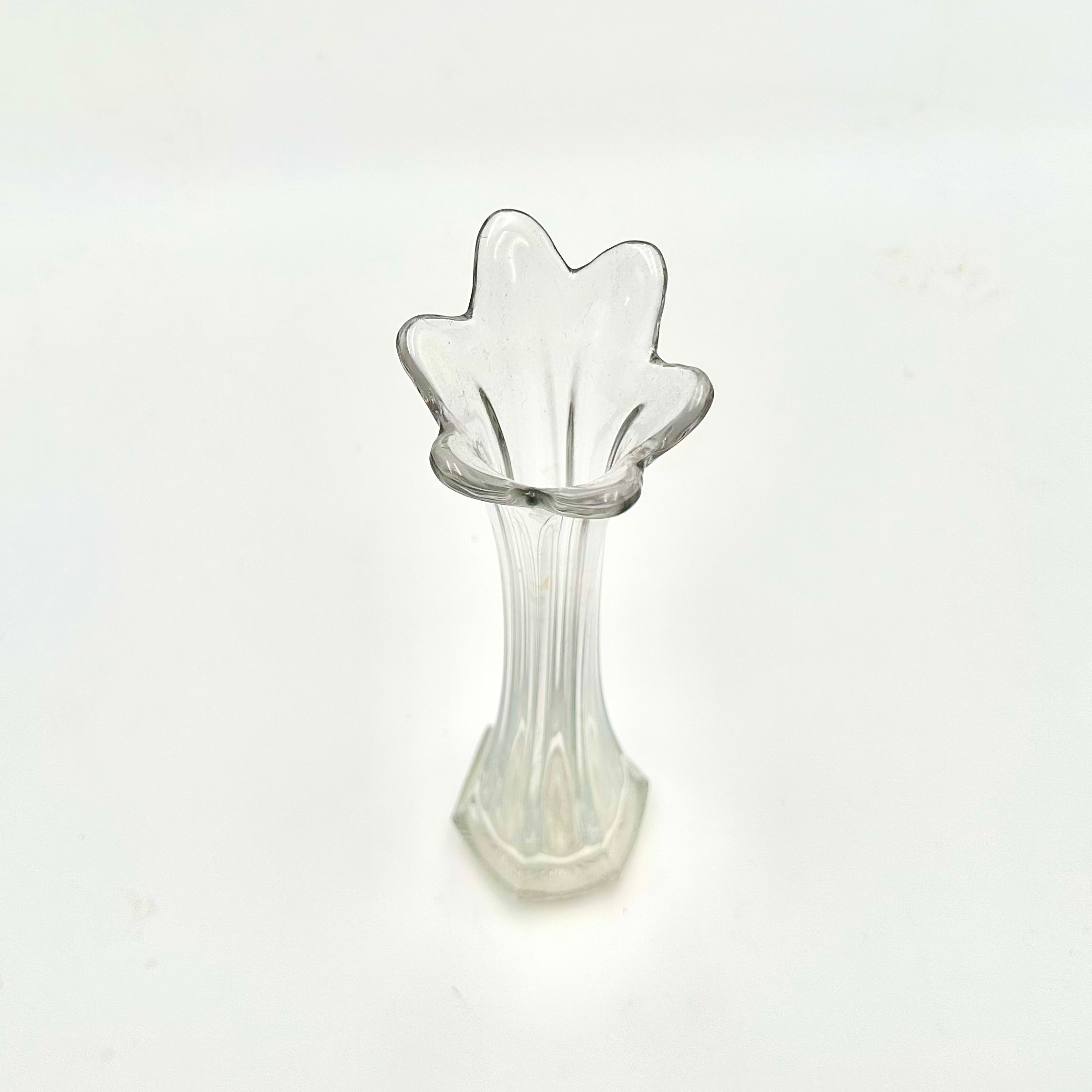 L.E. Smith Clear Glass Swung Vase