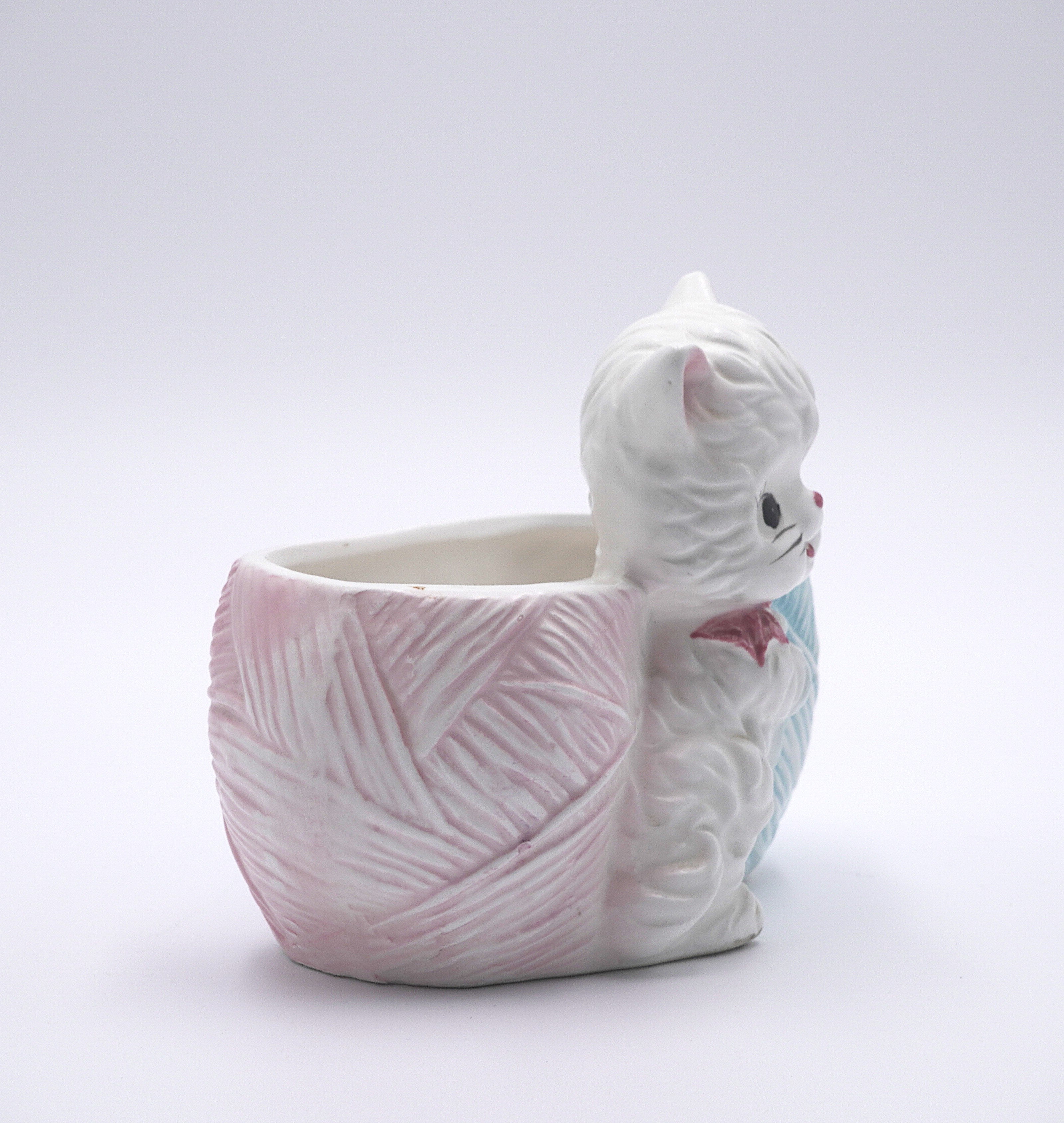 E.O. Brody Kitten & Yarn Double Planter